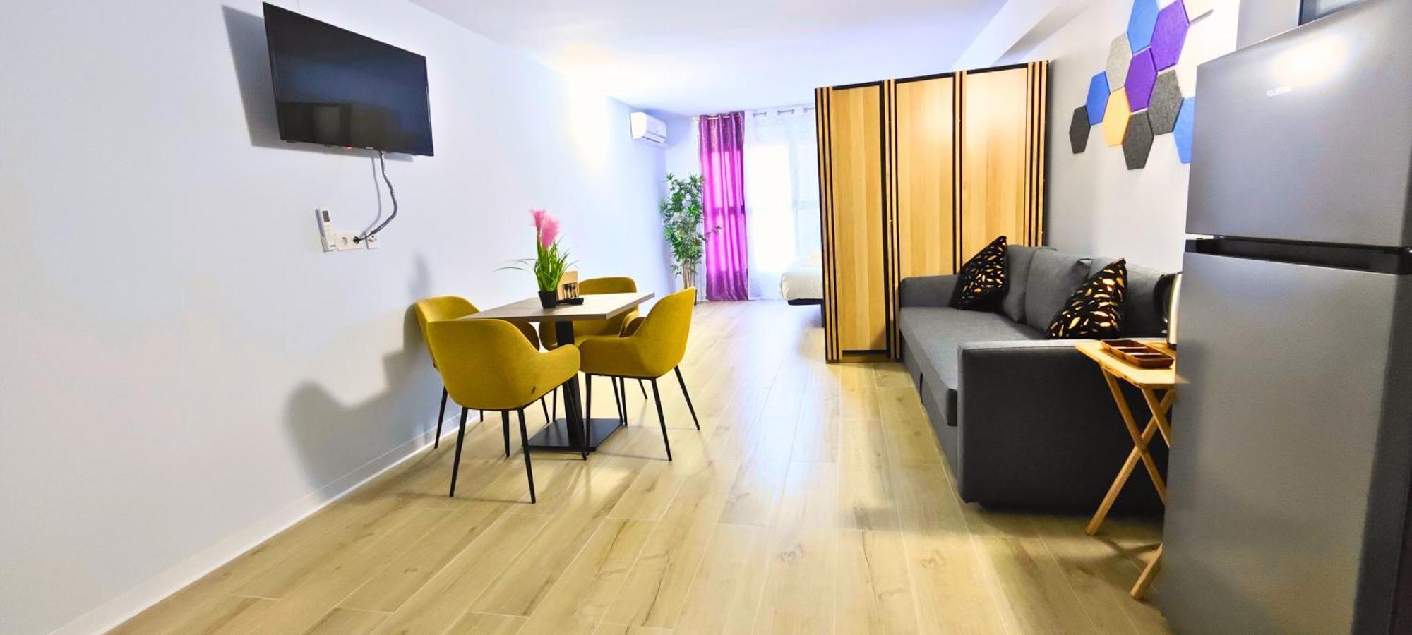 Aparthotel Ynfinity à Valence Extérieur photo
